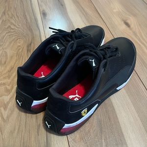 Men’s puma Ferrari sneakers